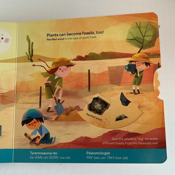 Smithsonian kids Digging for Dinosaurs book Interactive tabs, flaps and wheels. - Picture 2 of 6